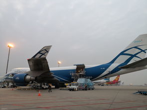 深圳机场开通今年首条国际货运航线